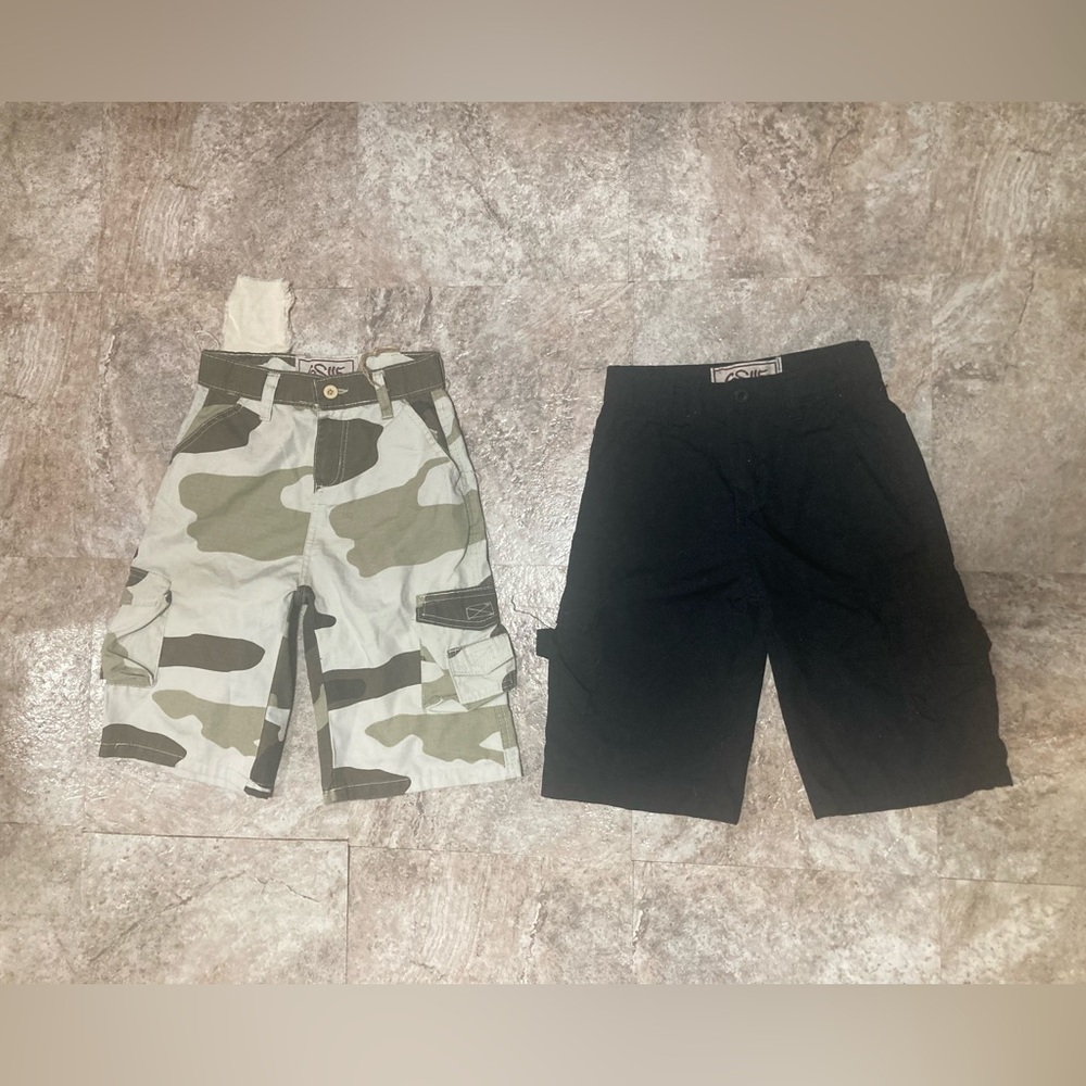 Camo Cargo Shorts + Black Cargo Shorts Duo Boys Size 7 Cotton Shorts